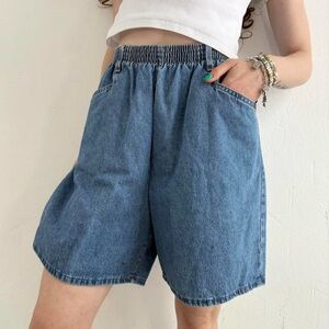 Vintage medium wash denim high waist shorts by Chic